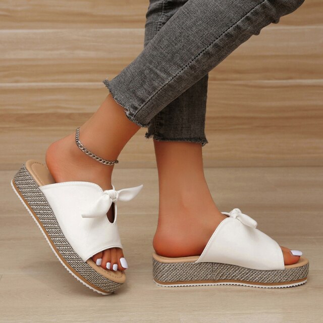 Cassandra Women's Casual Slippers