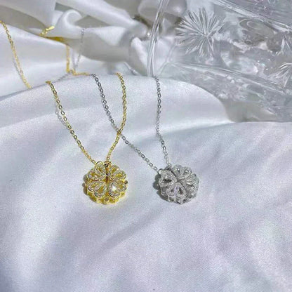 MeyHearts™ Magnetic Hearts Clover Necklace |  A Symbol of Love, Luck, and Elegance🍀💖
