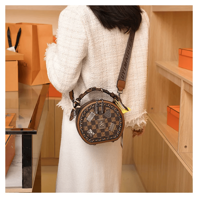 MeyChic™ Bear Edition Round Bag | Luxury Craftsmanship with a Playful Twist