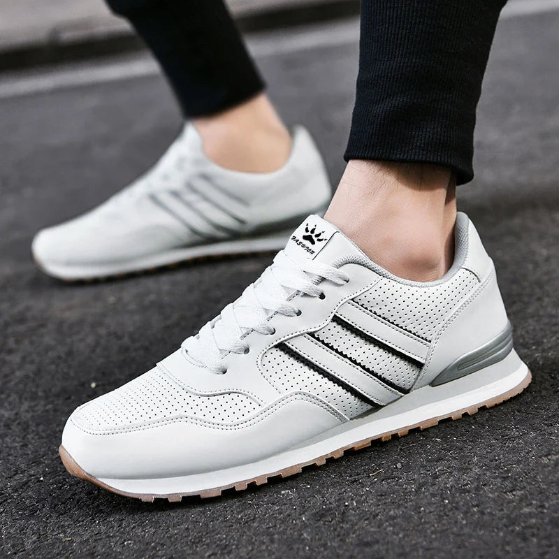 Stridon RetroCurve Sneakers – Classic Looks, Everyday Confidence