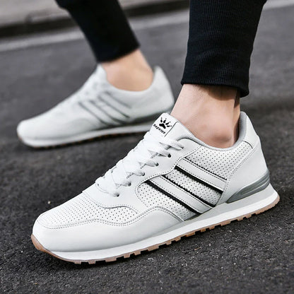 Stridon RetroCurve Sneakers – Classic Looks, Everyday Confidence