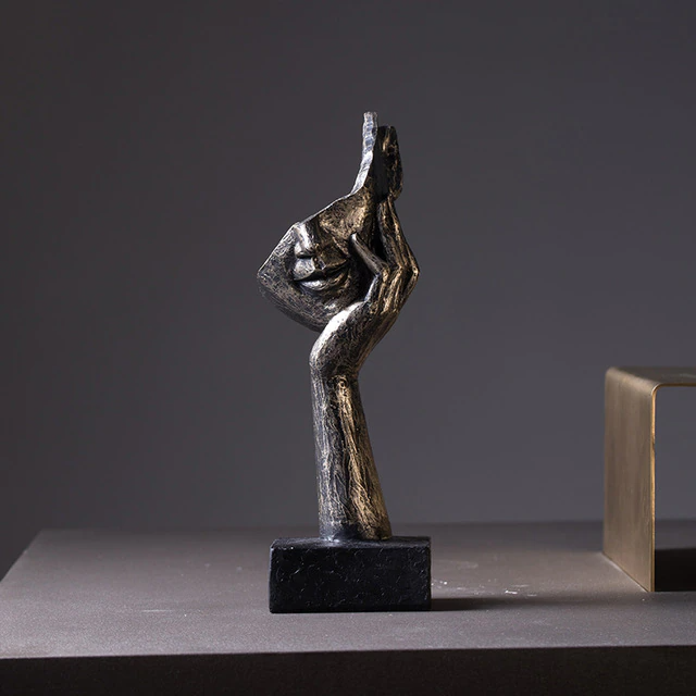 Abstract Reflective Statue
