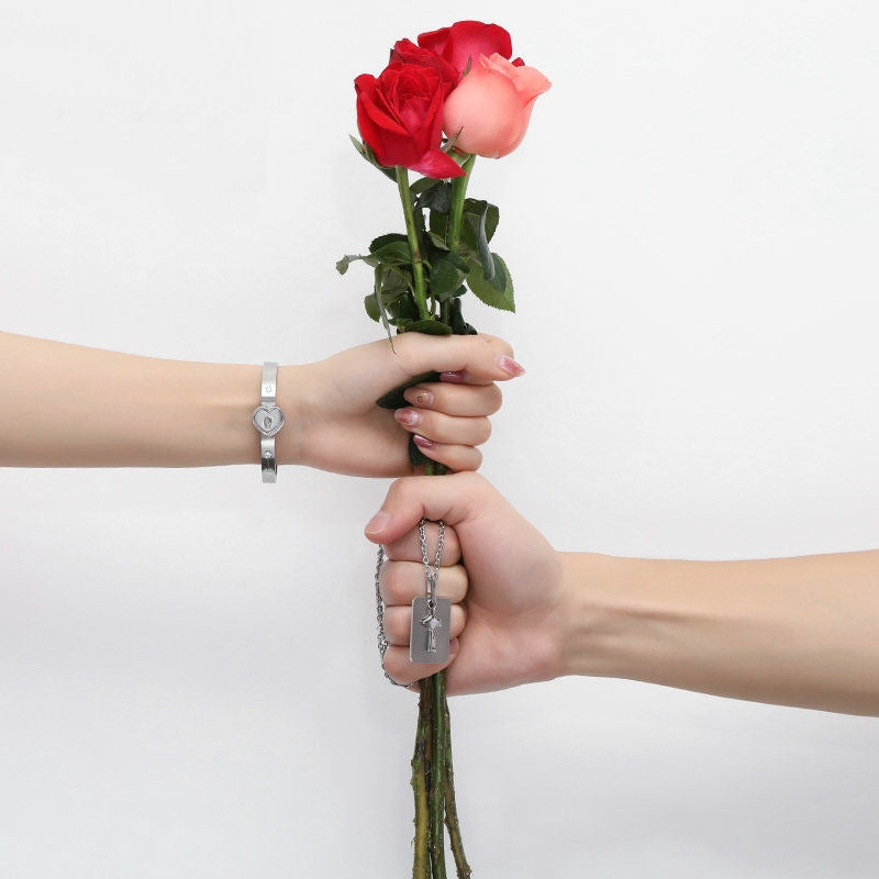 MeyLove™ - Locked Love Bracelet & Necklace | The Ultimate Symbol of Your Bond ❤️