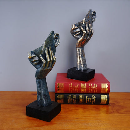 Abstract Reflective Statue